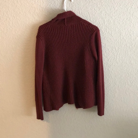 Maroon cardigan sweater - Picture 2 of 2